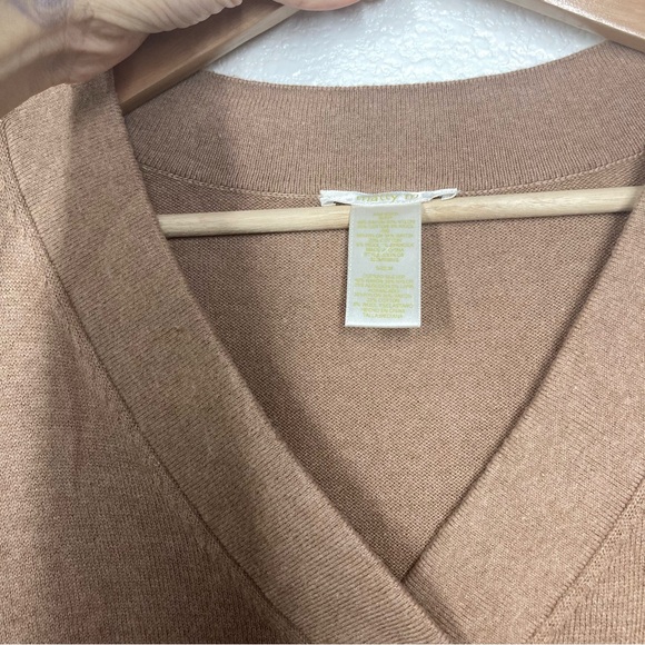 Matty M Women's Pullover 3/4 Sleeve V Neck Sweater Tan Medium Minimalist 6%wool - Picture 4 of 15
